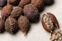 鹵味配方草果的作用